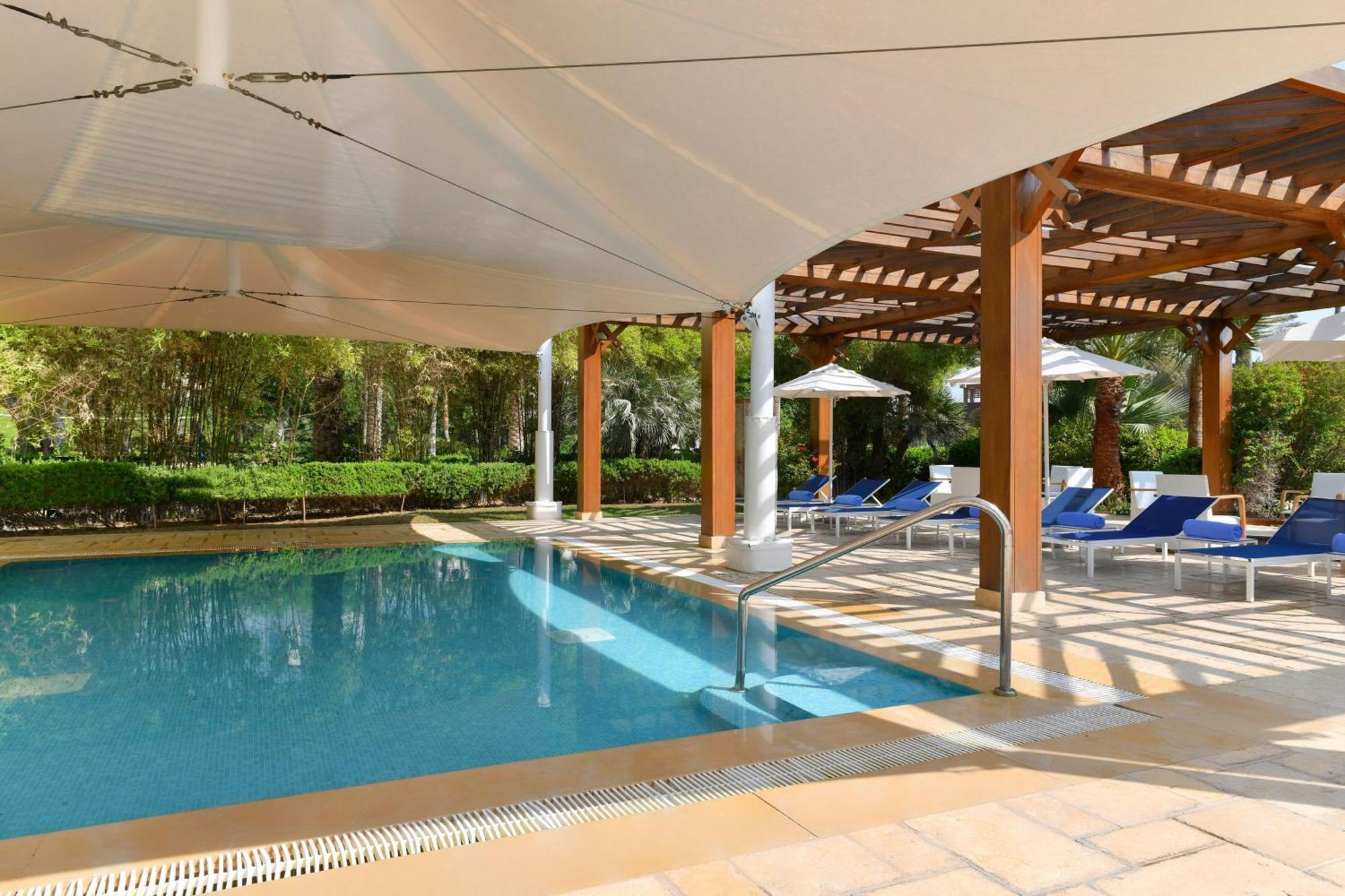 Sheraton Grand & Convention