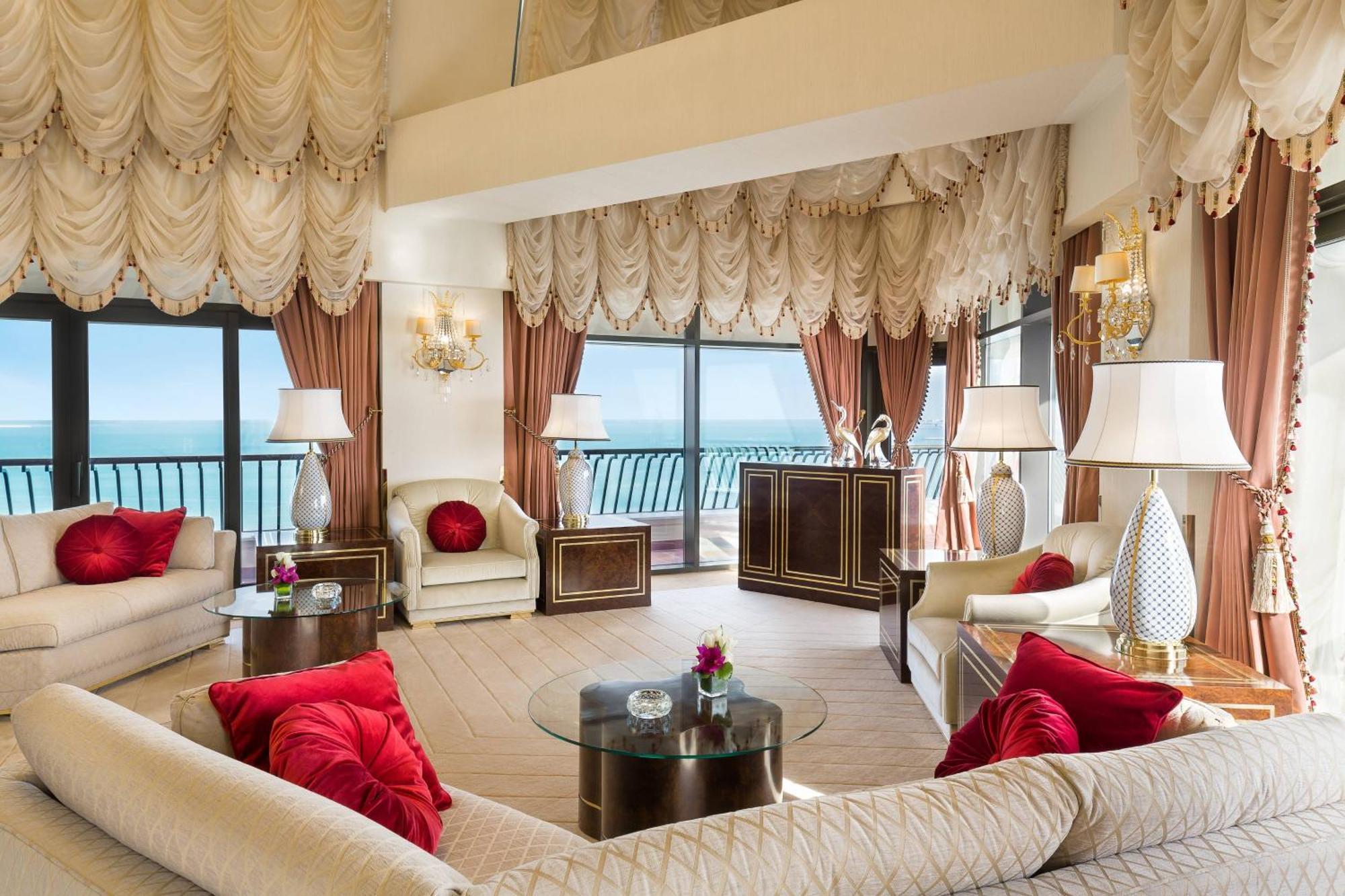 Sheraton Grand & Convention 5* Doha