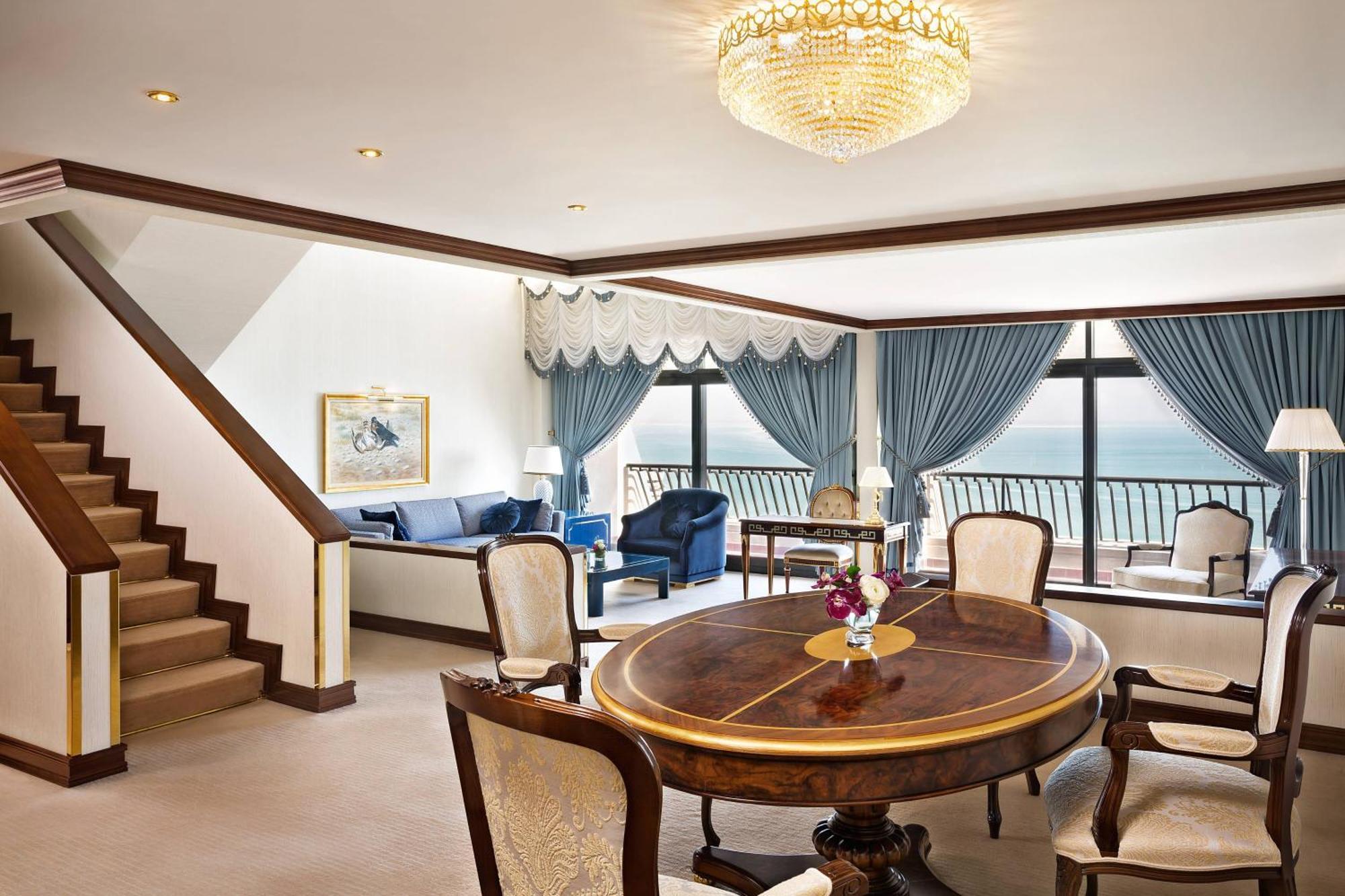 Sheraton Grand & Convention