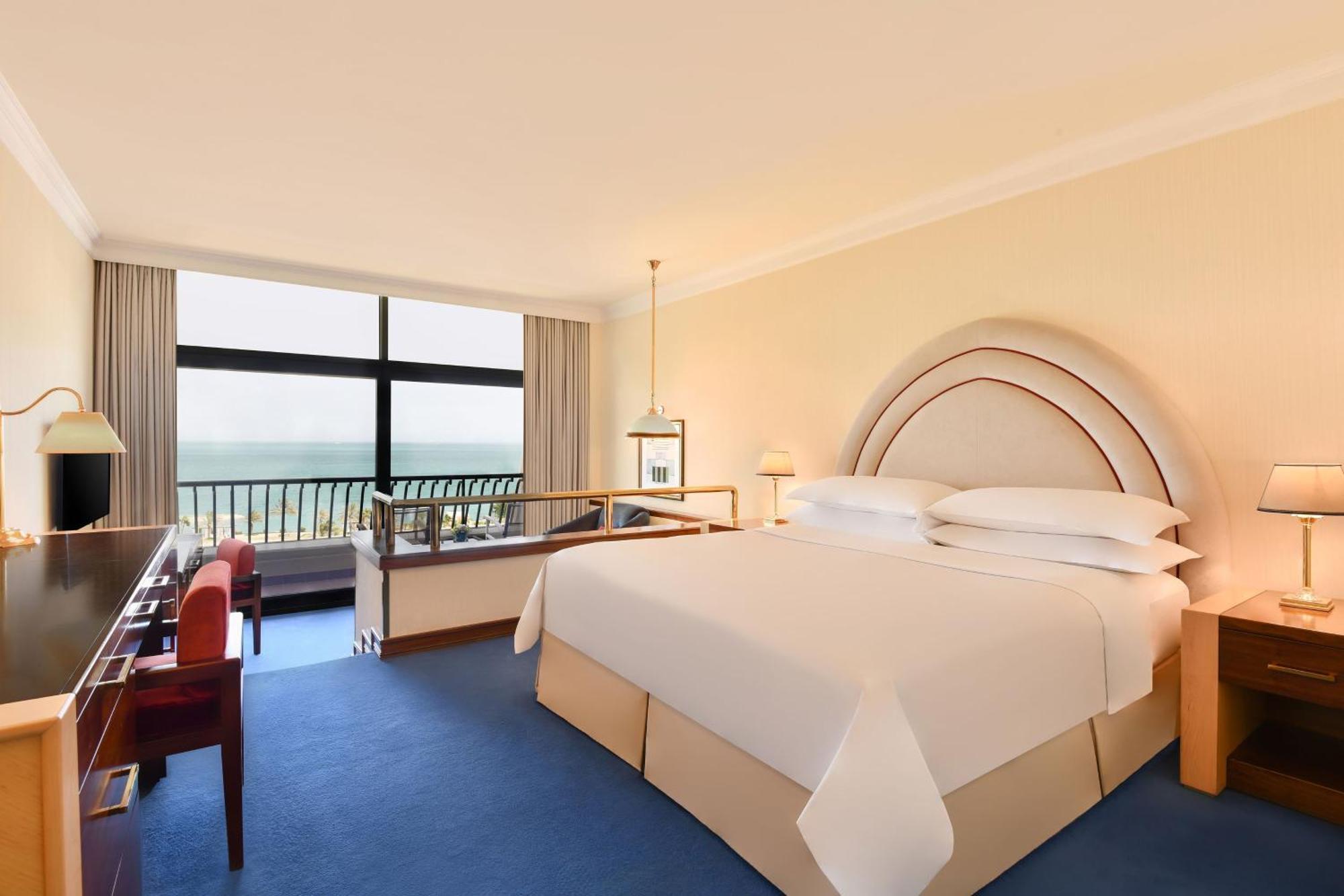 Sheraton Grand & Convention