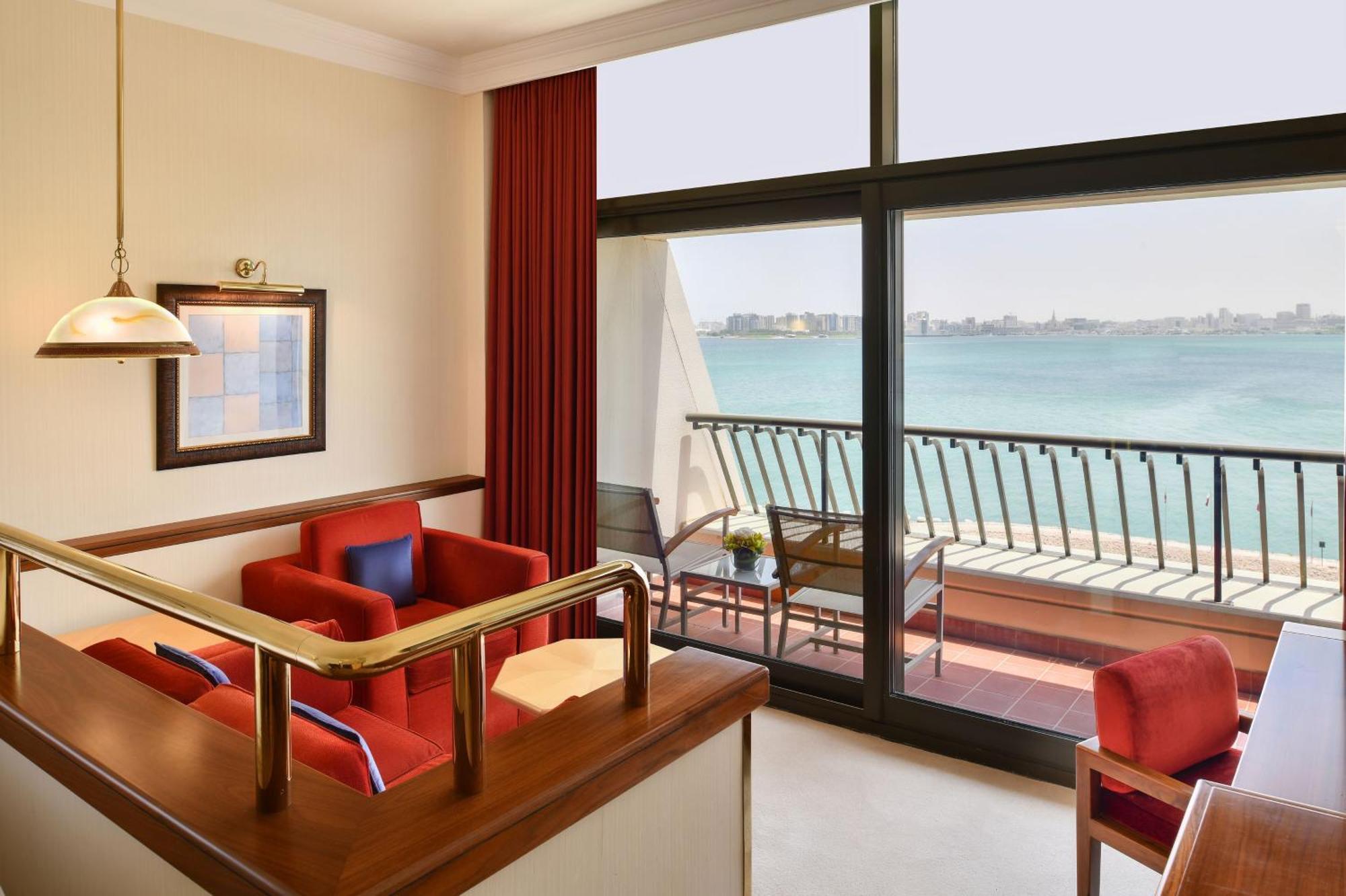 Sheraton Grand & Convention 5*
