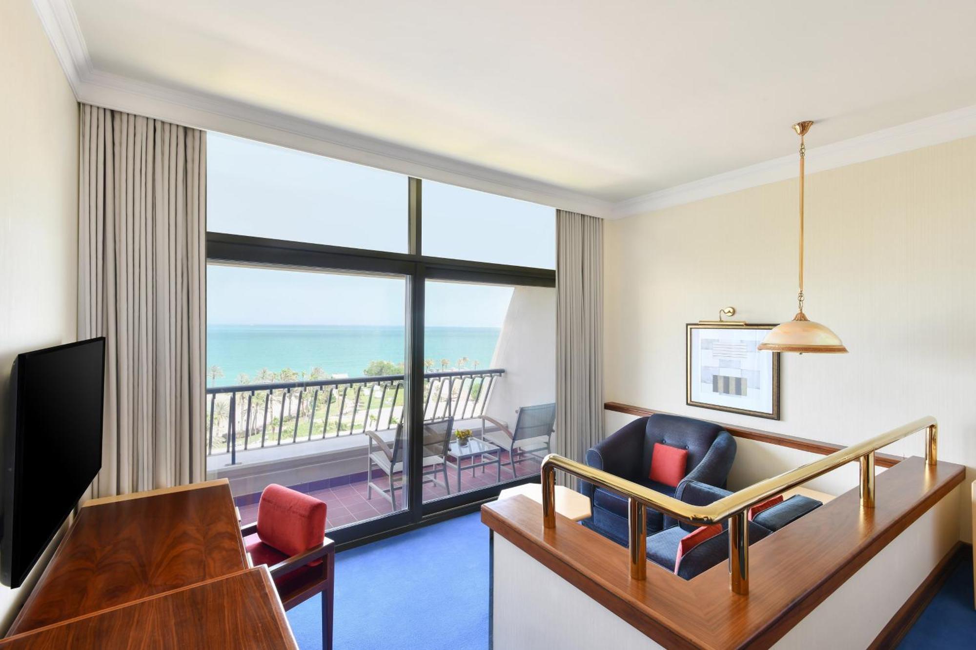 Sheraton Grand & Convention Resort Doha